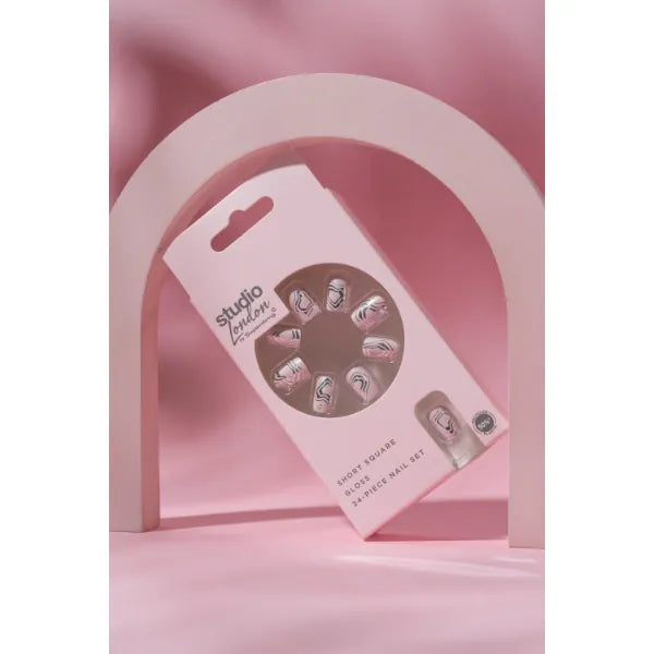 Studio London silver metallic false nails 24pcs, imported from the UK