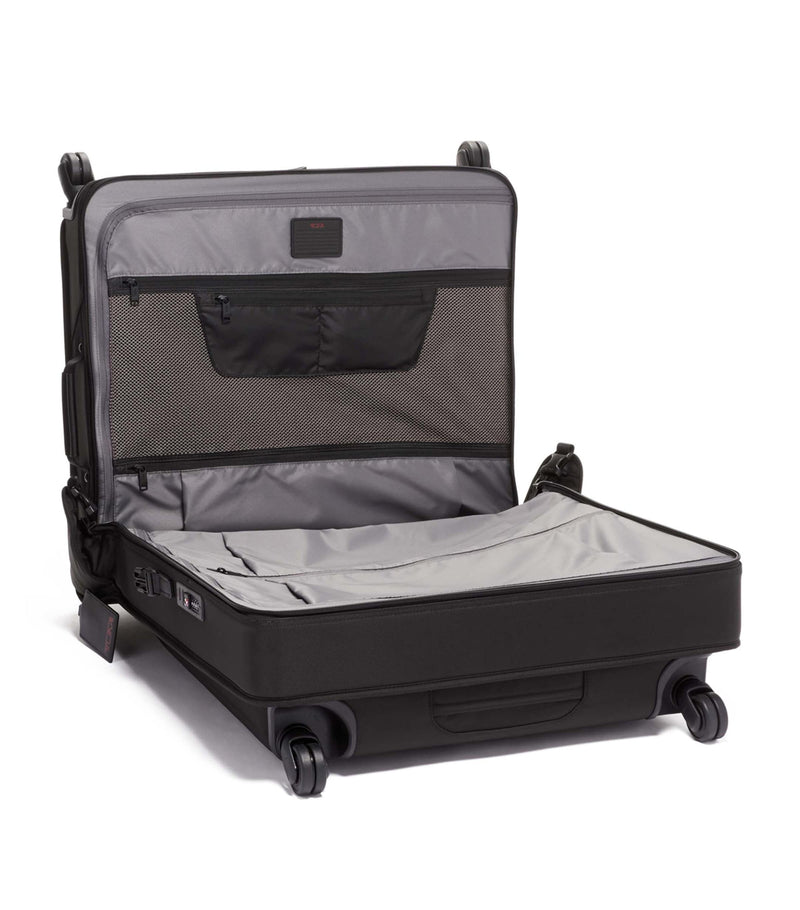 Tumi Alpha 3 Extended Trip 4-Wheel Garment Bag 61cm (British brand)