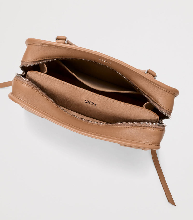 LOEWE Amazona 180 Kalbsleder-Henkeltasche (britische Marke)