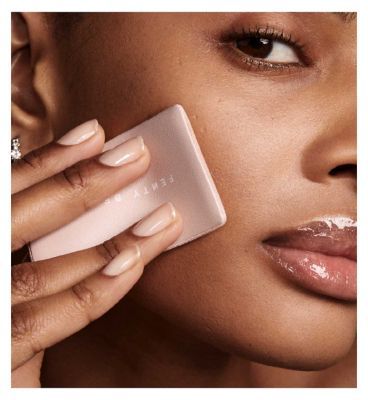 Fenty Beauty Invisimatte Instant Setting &amp;amp; Blotting Powder