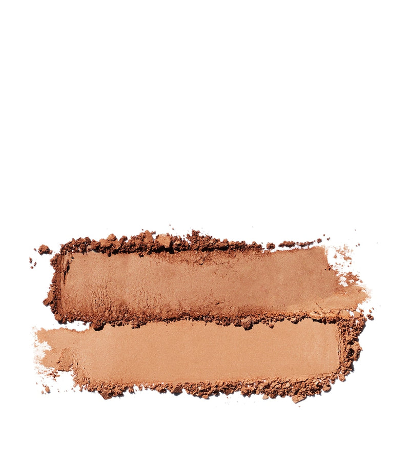 Vieve modern bronzing powder with dual shades and shimmer (British brand)