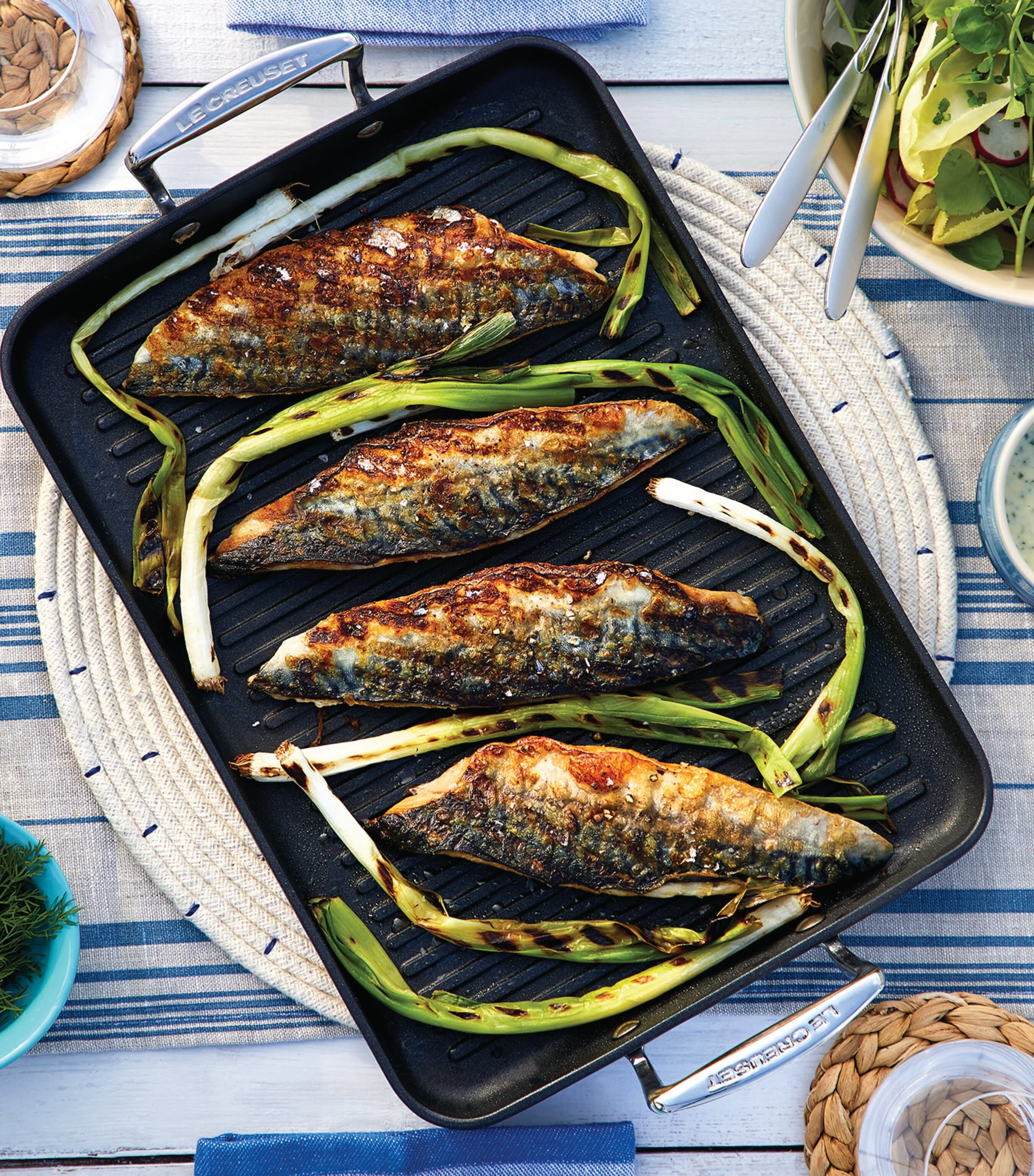 Le Creuset toughened non-stick ribbed rectangular grill 35cm, UK version