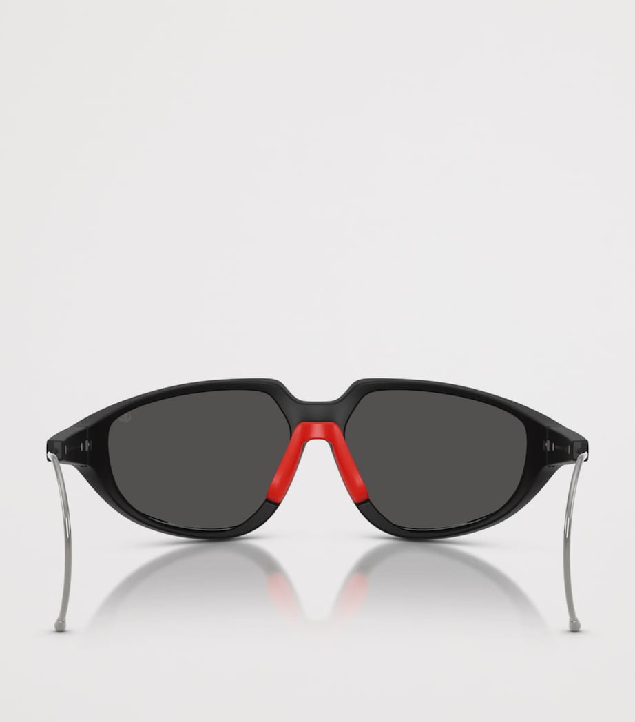 Moncler Laszer irregular sunglasses model 0ME8008, UK version
