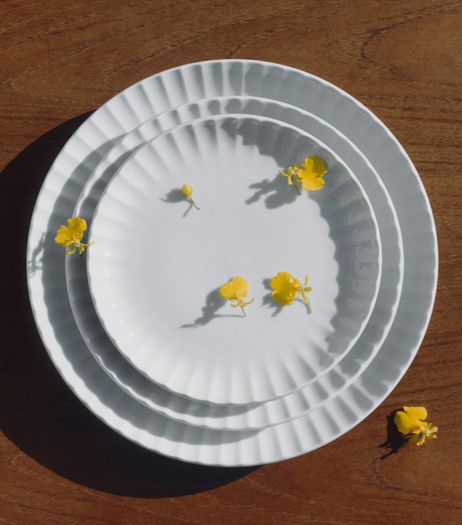 طبق عشاء Georg Jensen Bernadotte 27.5 سم (علامة تجارية بريطانية)