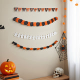 Livingandhome Halloween decoration kit with banners and bats - British product