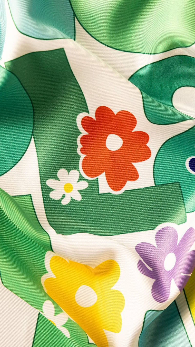 Knot wrap Summer Solstice floral design 70cm, UK version