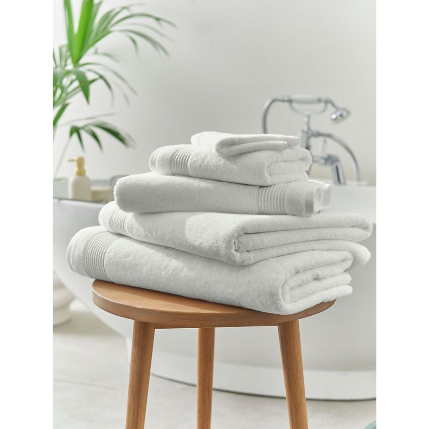 George Home White Egyptian Cotton Bath Towel