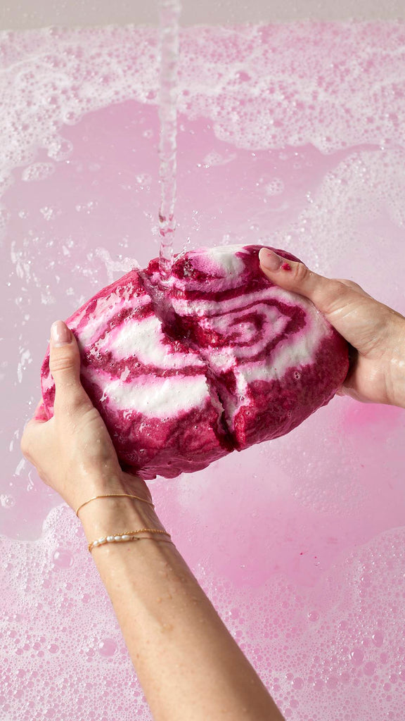 A Big Comforter Bubble Bar