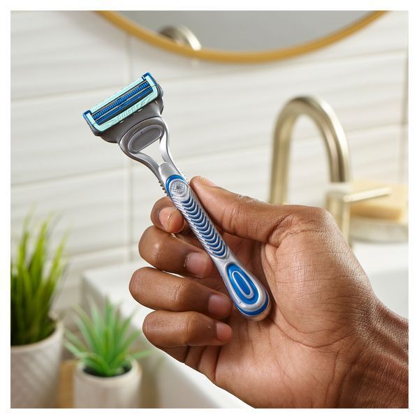 Gillette SkinGuard Sensitive Razor Aloe - 4 Blades