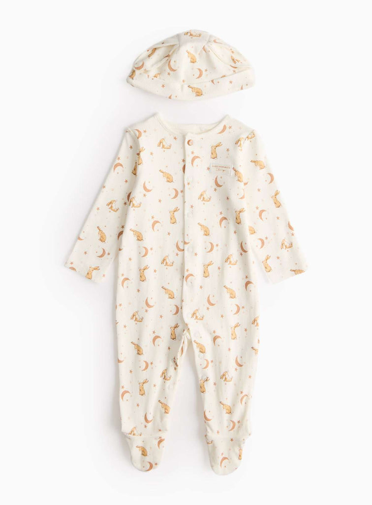 Guess How Much I Love You Cream Sleepsuit & Hat Set Up to 3 mths