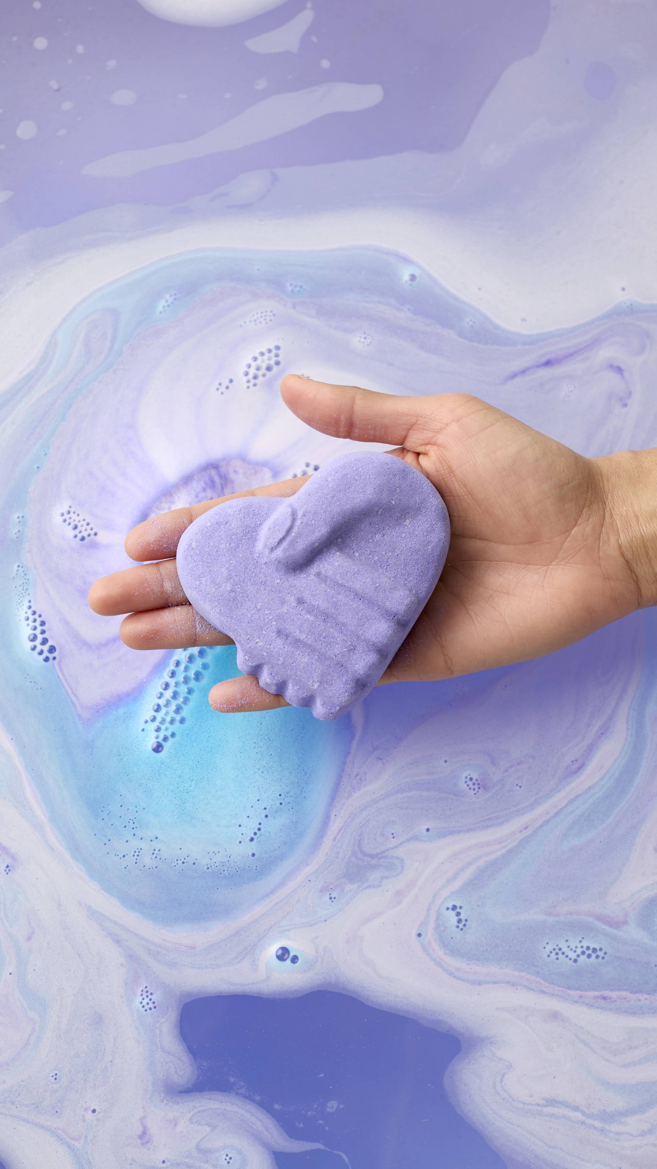 Lush Hand of Friendship bath bomb - British product