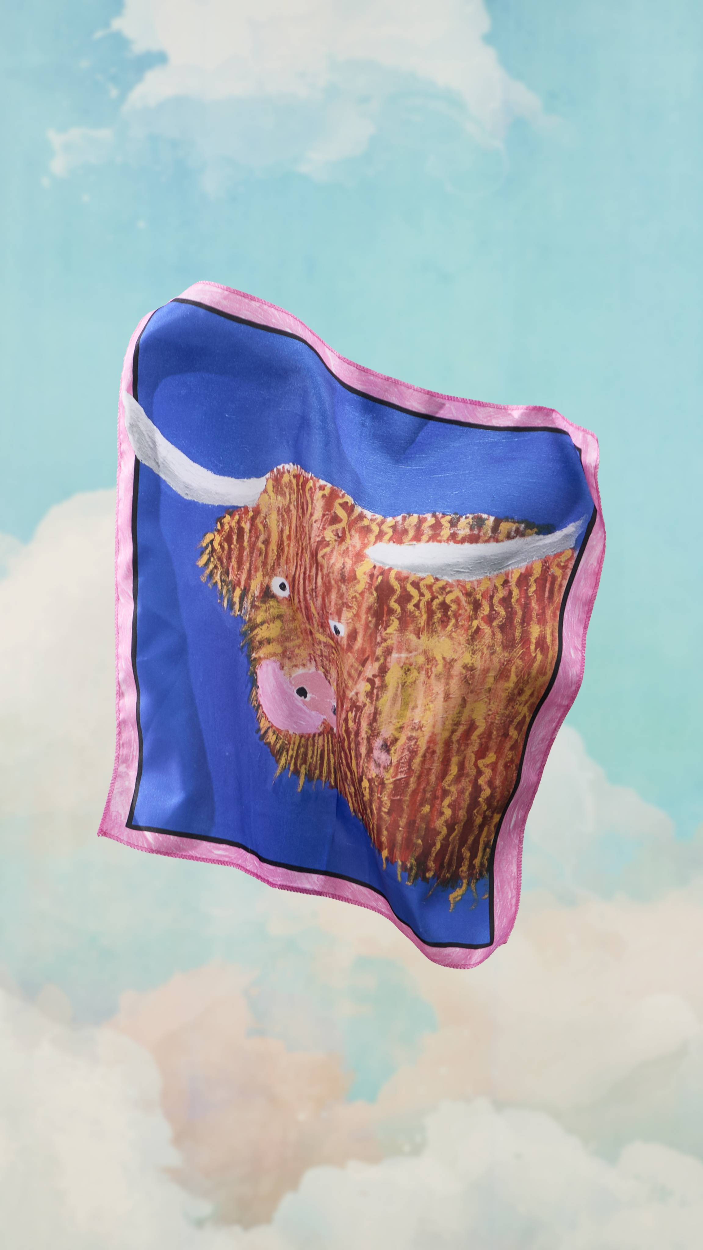 Lush Highland Cow Knot Wrap 50x50cm, imported from the UK