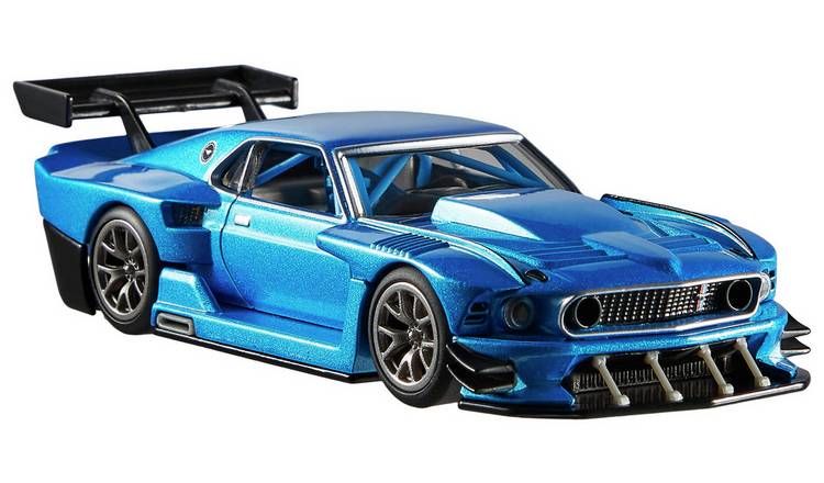 HOT WHEELS PREMIUM 1:43RD 69 Ford Mustang toy car