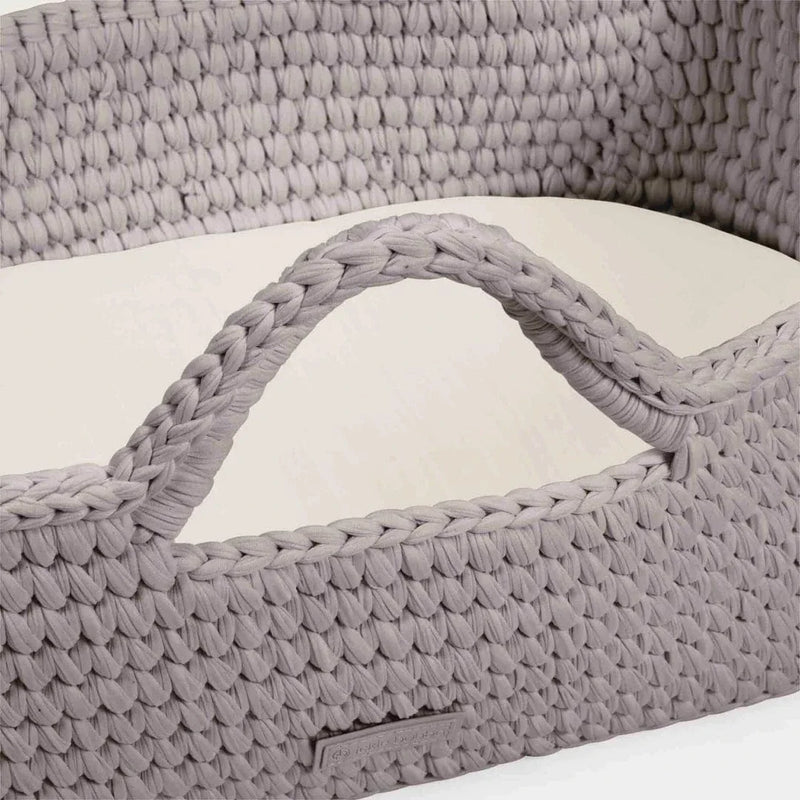 Ickle Bubba Nova moses basket and stand in Tawny/White, UK version