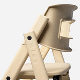 KAOS Klapp highchair Desert Sand with recycled plastic, UK version