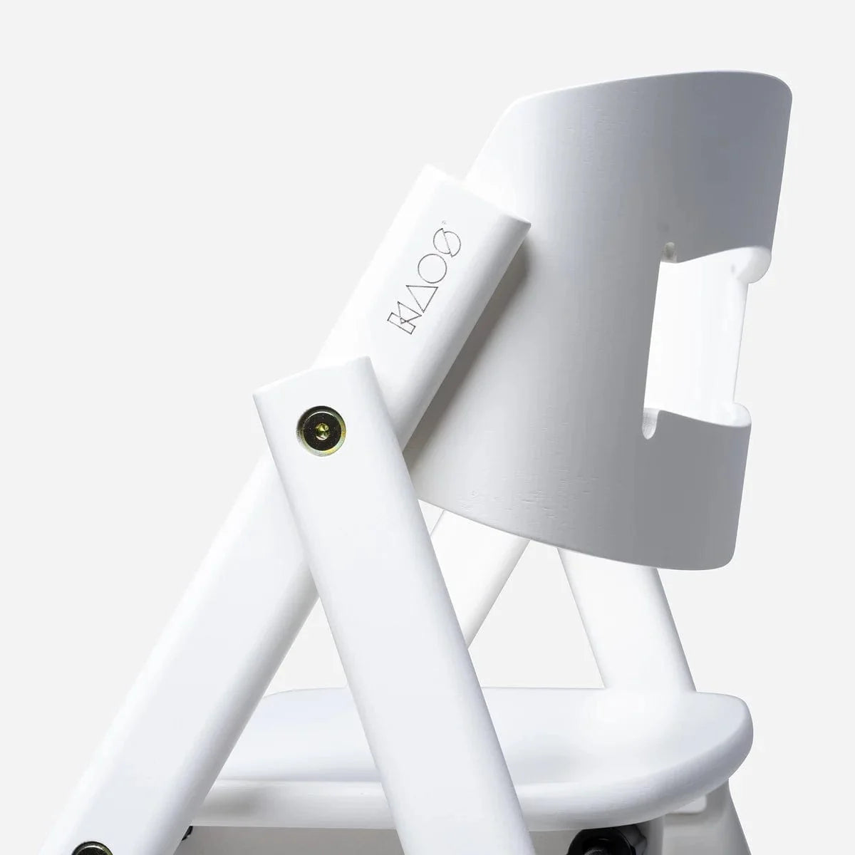 KAOS Klapp newborn seat and highchair bundle in smooth beech white - British product