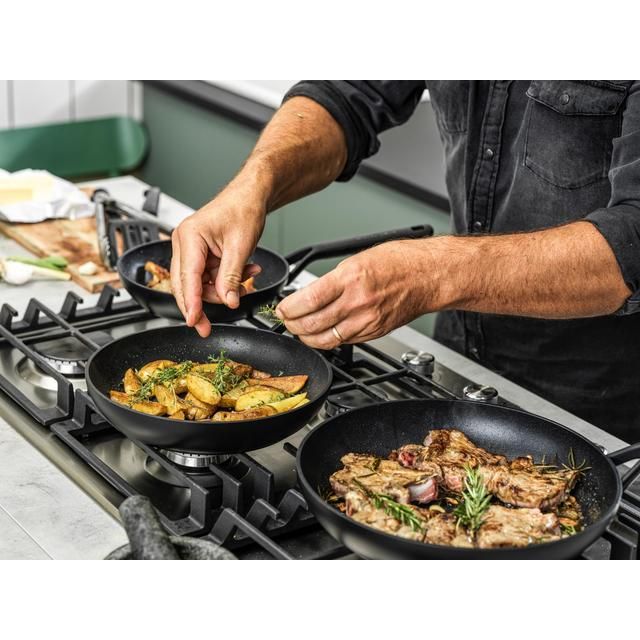 KitchenAid Classic Forged Ceramic Non-Stick 28cm Frying Pan