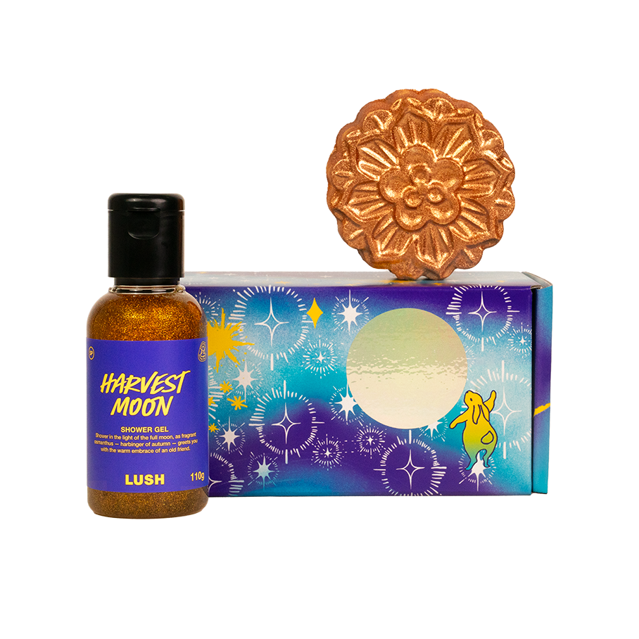 Lush Luna Serenade gift set with Mooncake bath bomb - British product