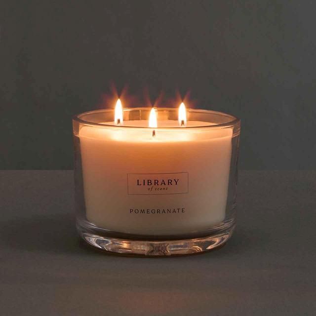 M&amp;amp;S Pomegranate 3 Wick Candle
