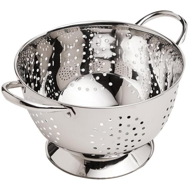 Τρυπητό από ανοξείδωτο χάλυβα M&S 22cm
