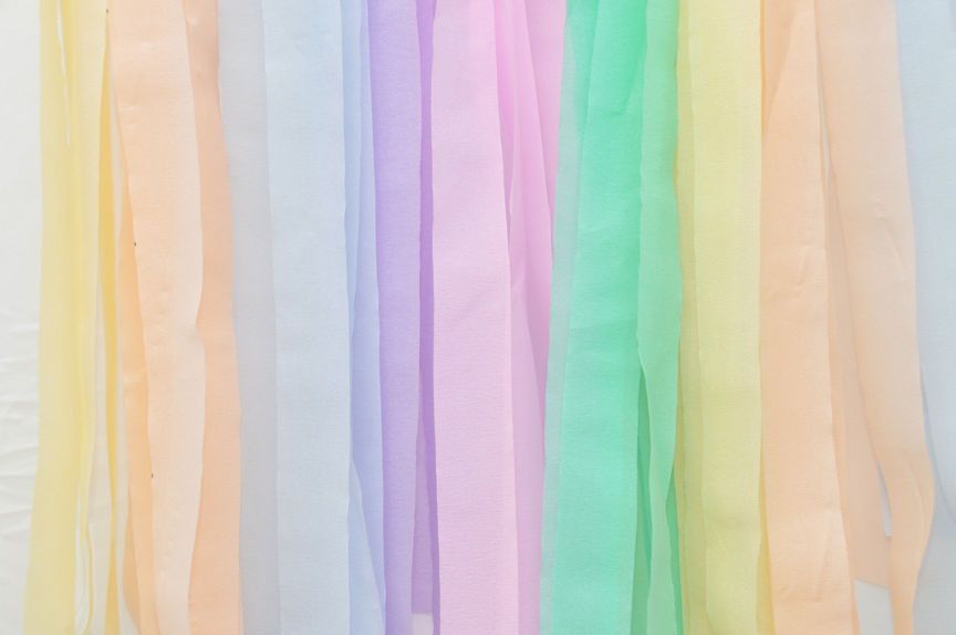 MAD Pastell Tassel Backdrop Kit