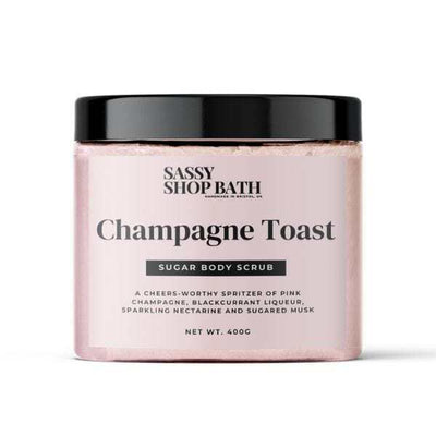 Superdrug Sassy Scents Champagne Toast Sukker Kroppsskrubb 400g- Kjøp online hos McGrocer