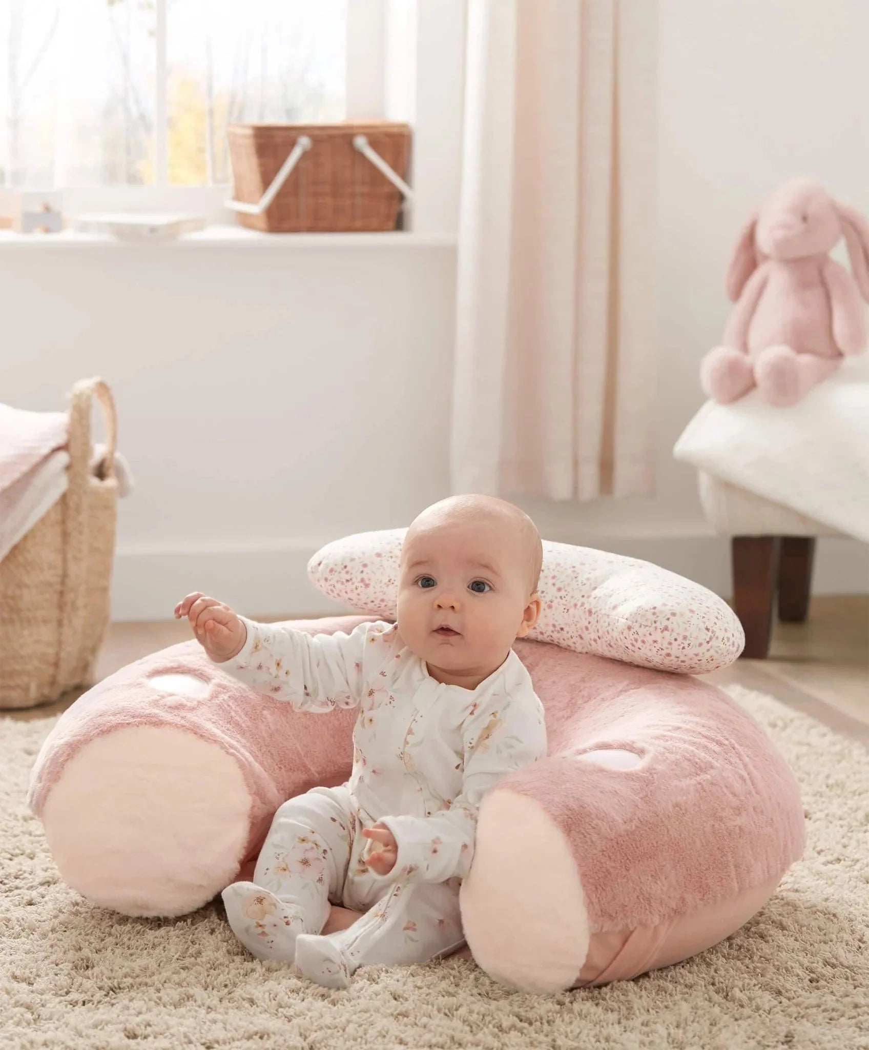 Mamas & Papas interactive baby seat Bunny Pink - British product