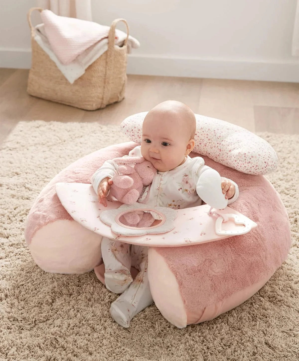 Mamas & Papas interactive baby seat Bunny Pink - British product