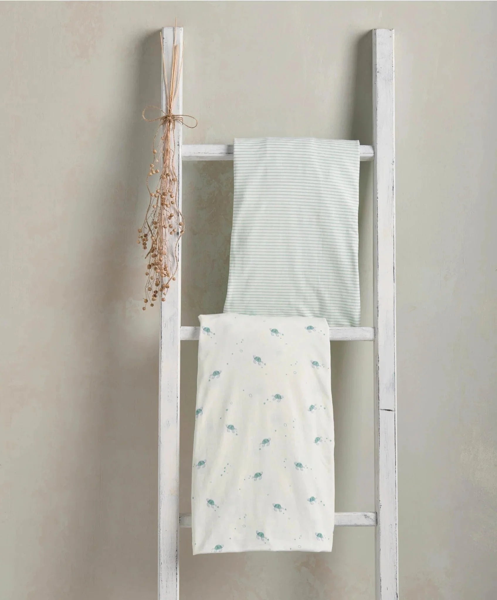 Mamas & Papas cotbed fitted sheets 2-pack turtle print, UK version