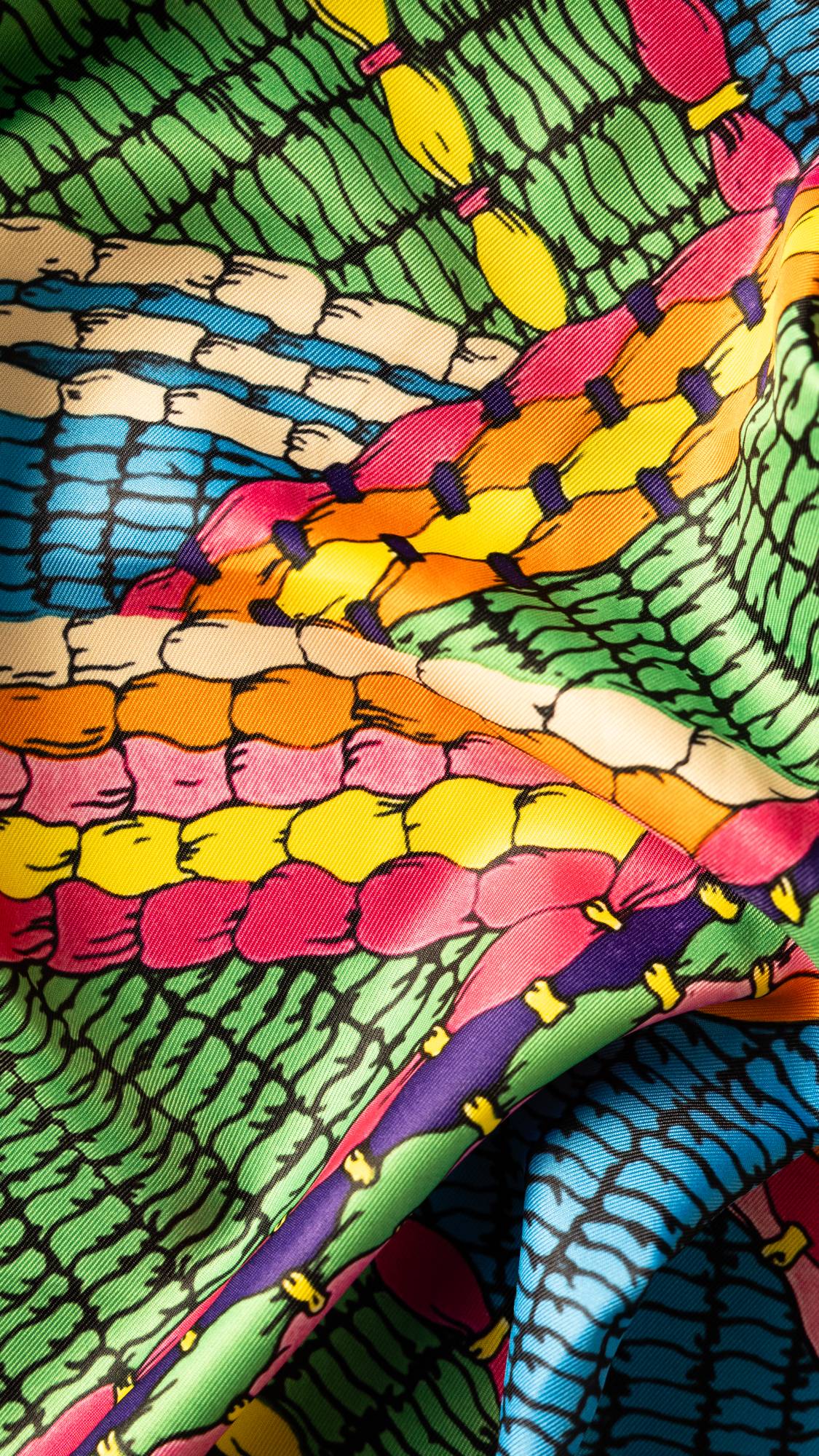 Lush reusable knot wrap Neon Weave 70cm - British product