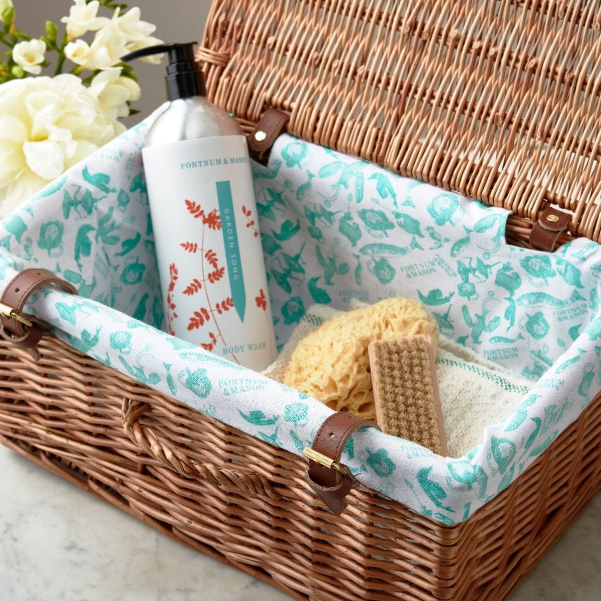 Fortnum & Mason Deli Hamper Liner Small - British product