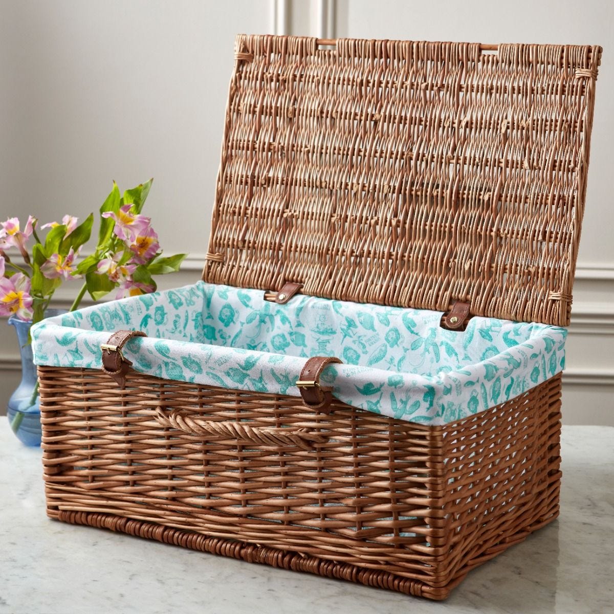 Fortnum & Mason deli hamper liner medium, imported from the UK