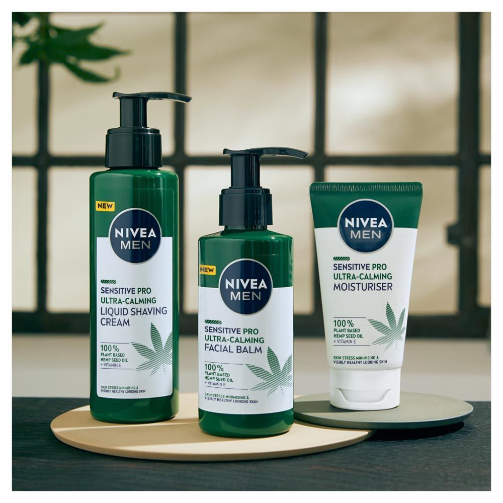 NIVEA Men Sensitive Pro Ultra Calming After Shave Balm hamppuöljyllä, 150 ml