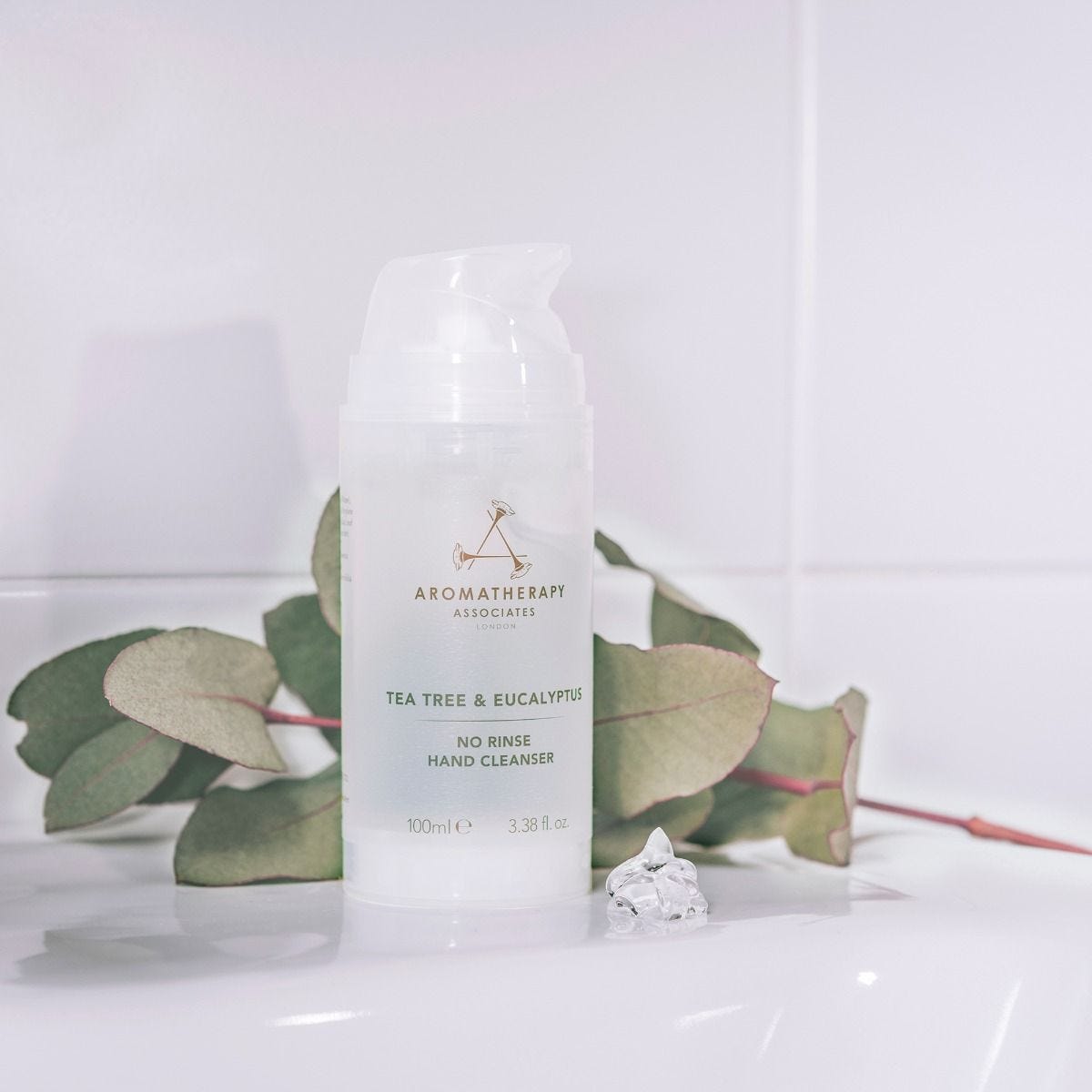 Aromatherapy Associates no-rinse hand cleanser gel 100ml - British product