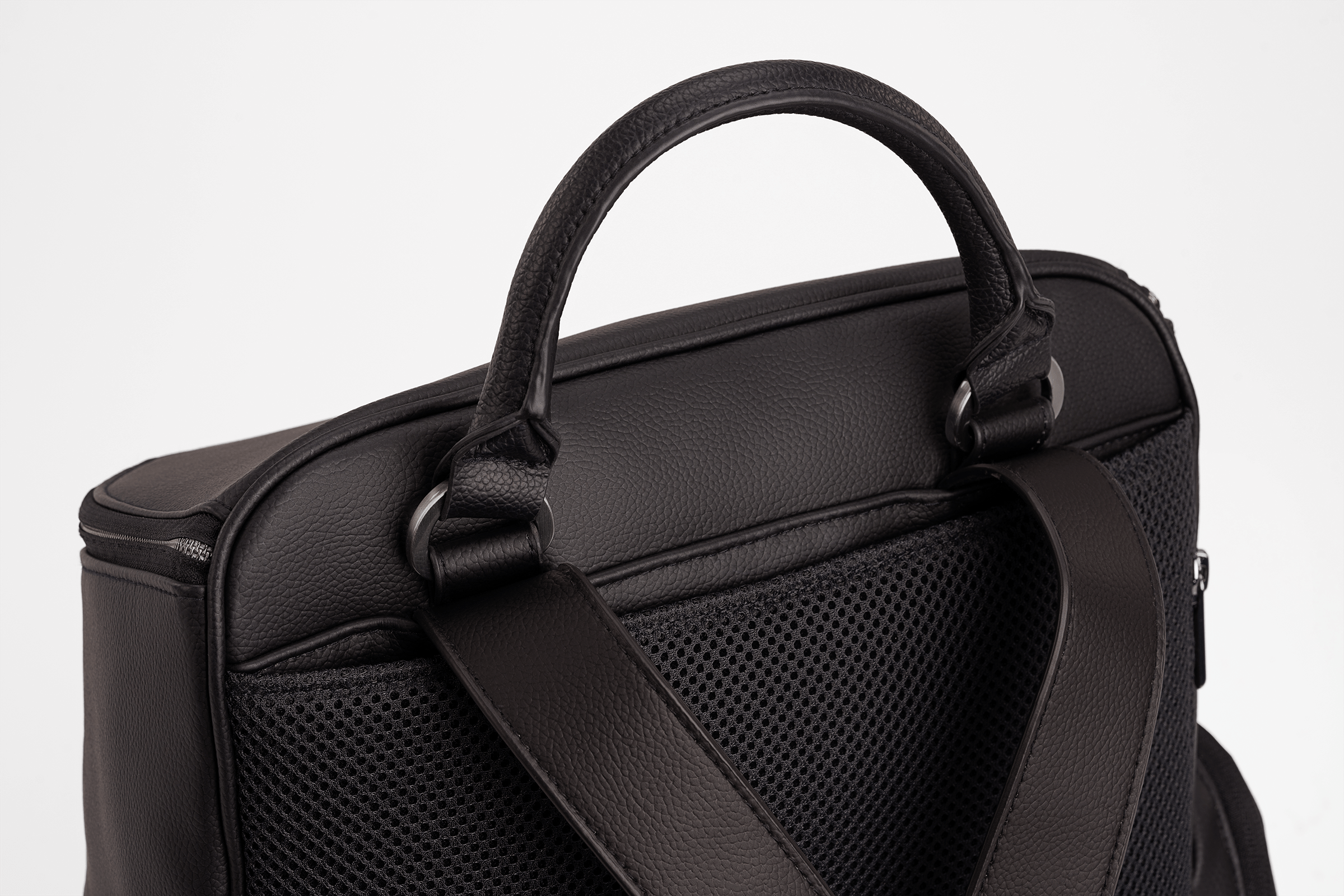 Nuna Essential Bag Caviar diaper backpack, UK version