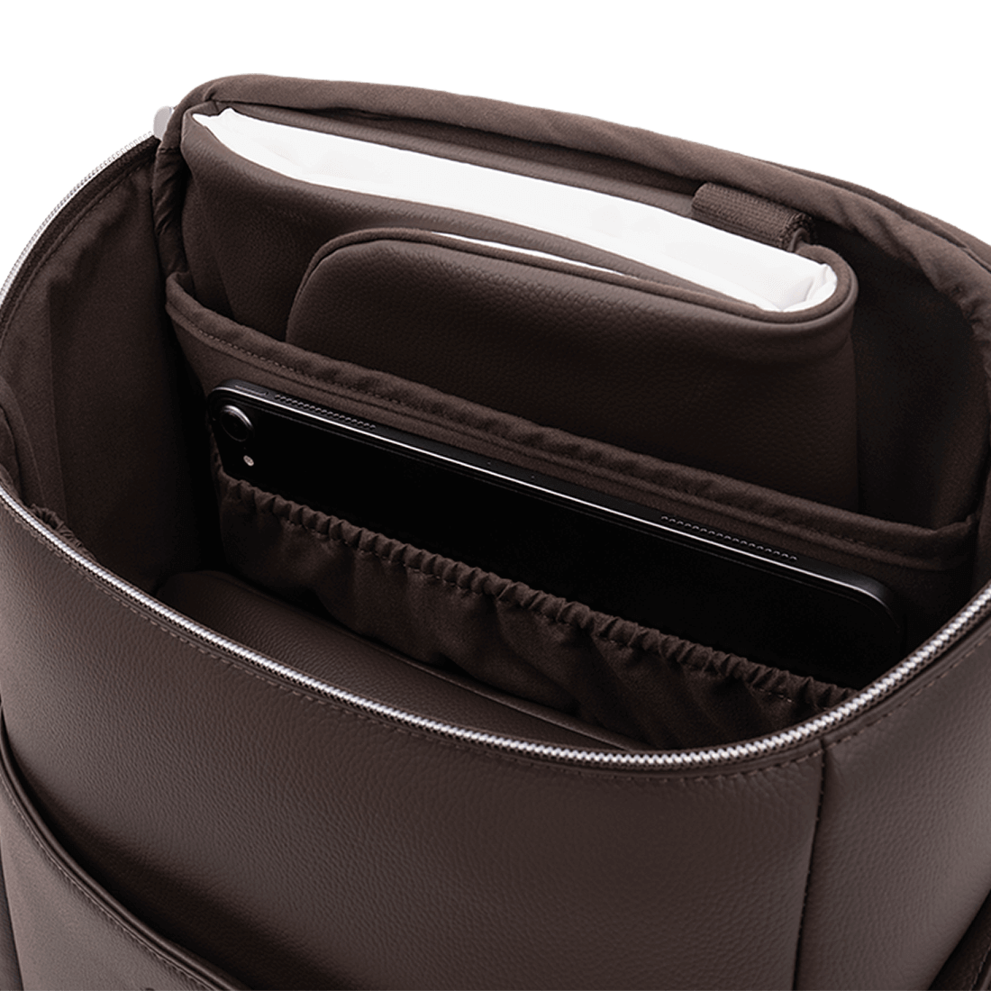 Nuna changing bag BMW Edition Espresso, UK version