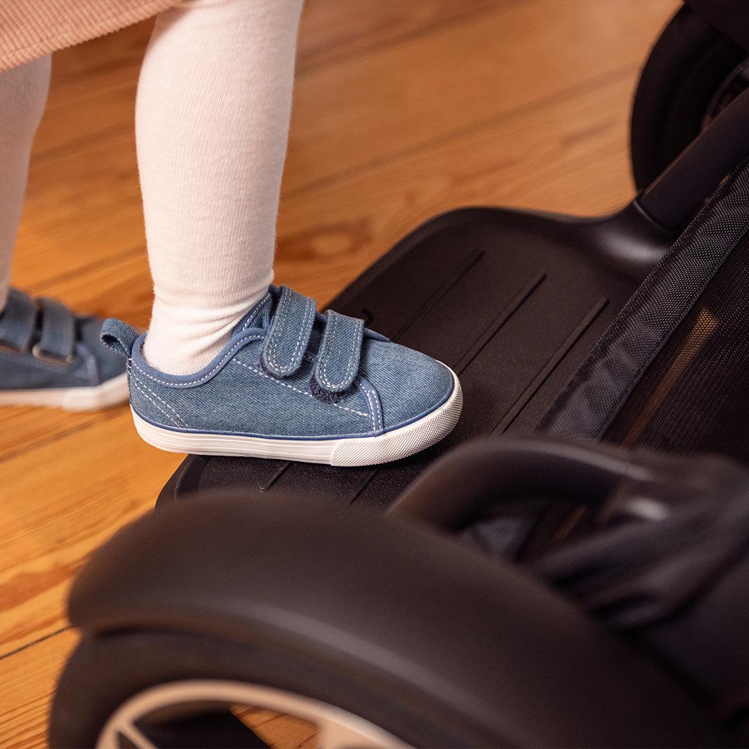 Nuna Demi NEXT rider board pushchair attachment, UK version