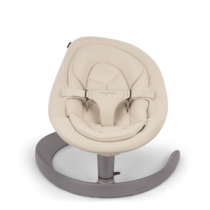 Nuna LEAF Grow bouncer seat in Cloud with toy bar - British product