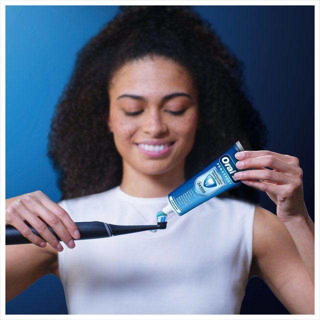 Oral-B Pro-Expert Clean Mint fogkrém 75ml