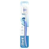 מברשת שיניים Oral-B מחוון ראש בינוני