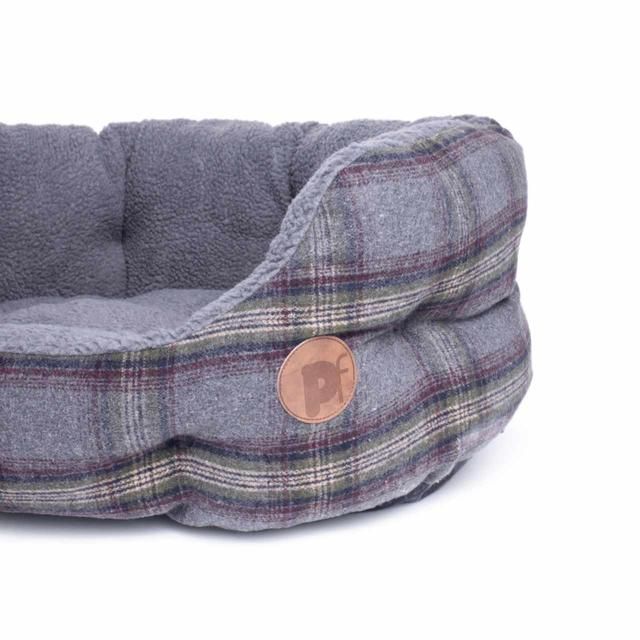 Petface Grey Tweed Oval מיטת חיות מחמד בינונית