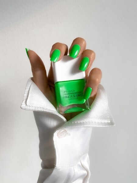 Nails.INC Nail The Neon - Golden Square GOODS Superdrug   