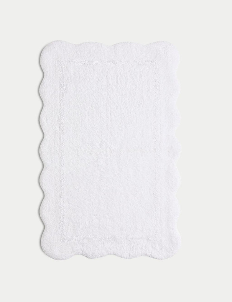 Pure Cotton Scalloped Bath Mat