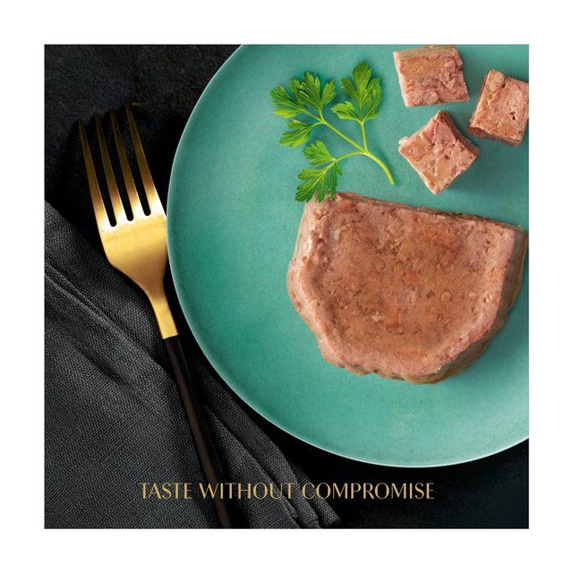 Sheba Classics Wet Cat Food Tray with Chicken in Terrine   85g