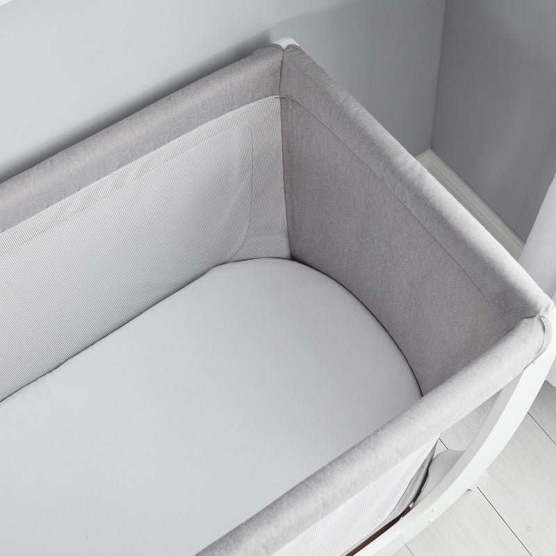Shnuggle Air cot folding mattress, imported from the UK