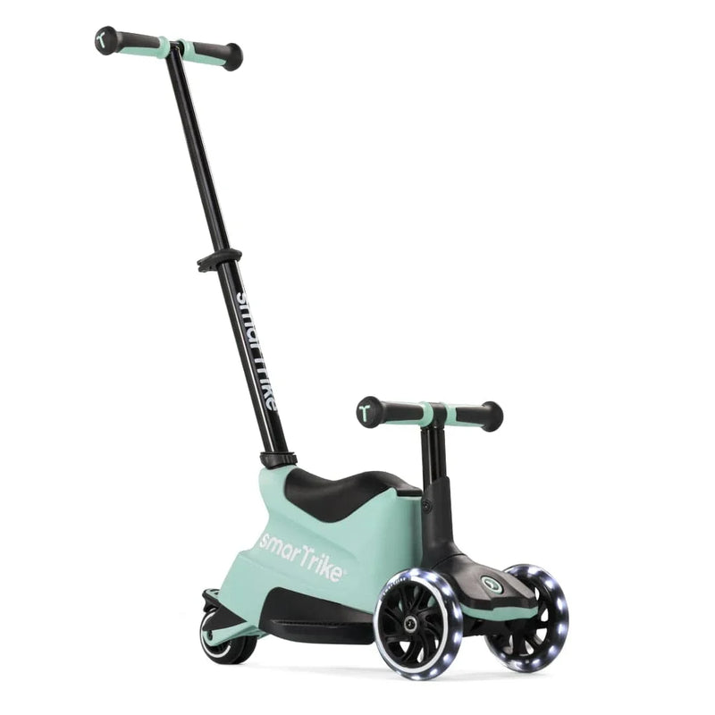 smarTrike Xtend Plus ride-on scooter green - British product