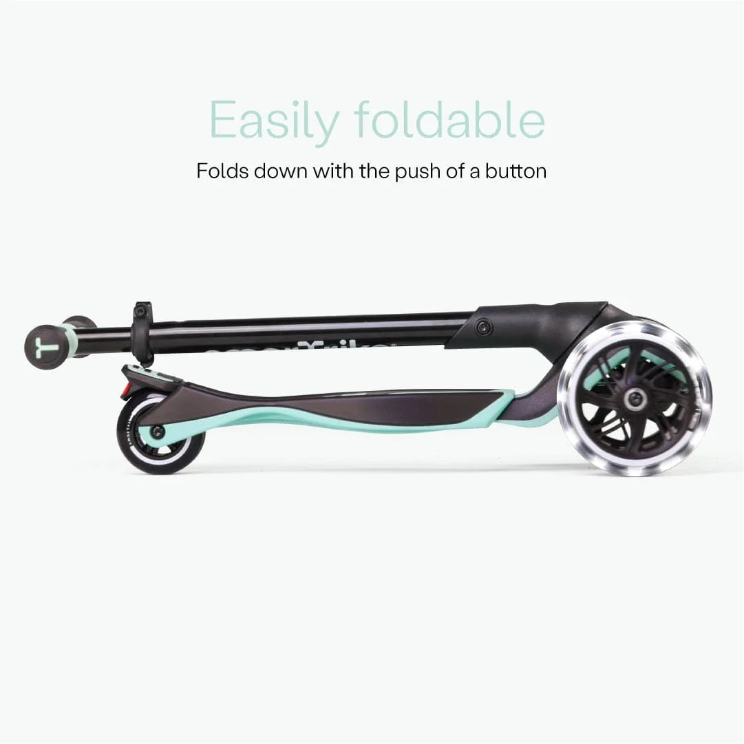 smarTrike Xtend Plus ride-on scooter green - British product