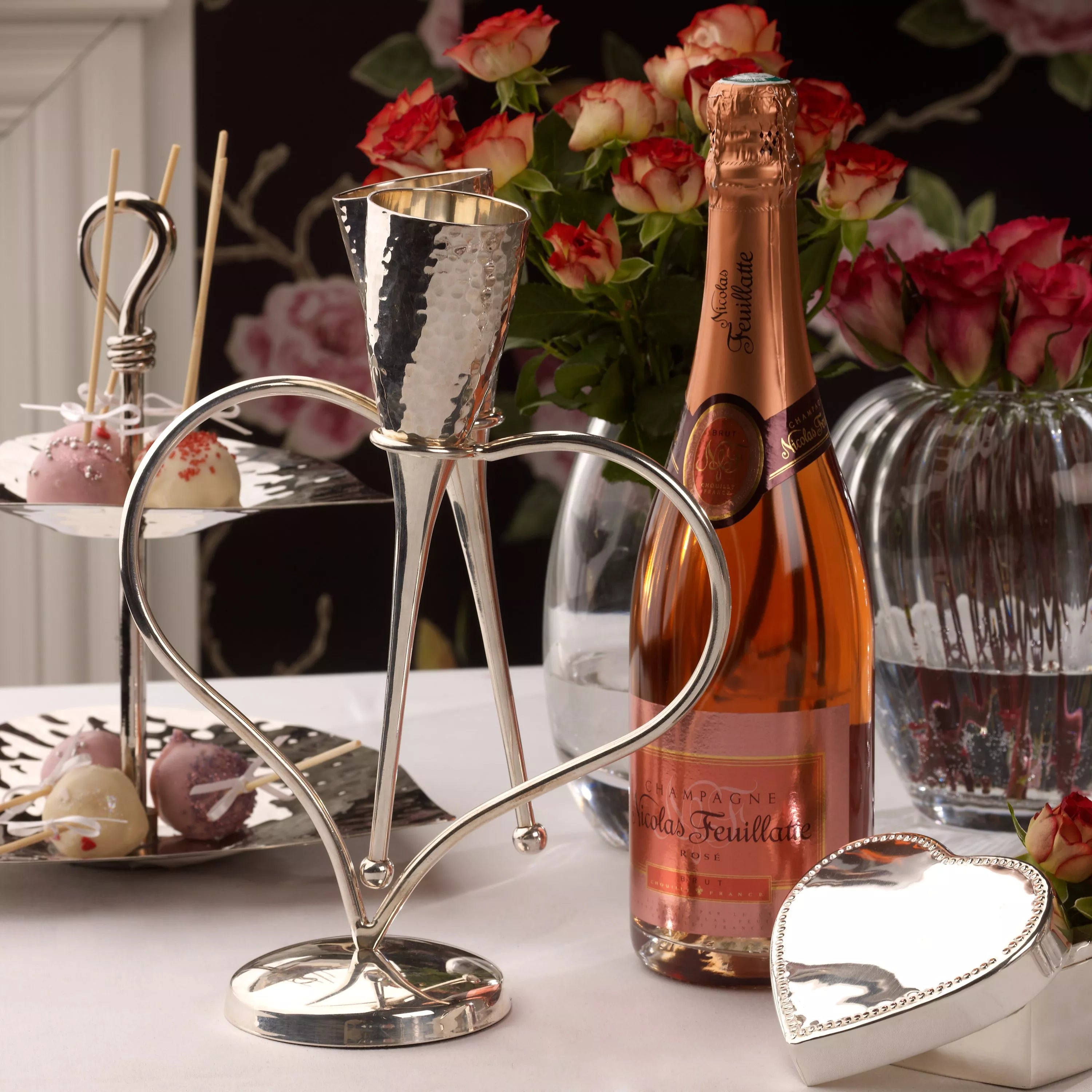 Culinary Concepts Amore Heart champagne flutes with stand, set of 2 - British product