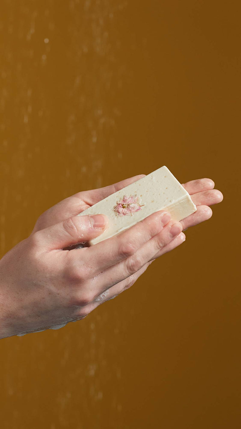 Lush The Rush Soap geranium and rose floral bar soap, UK version