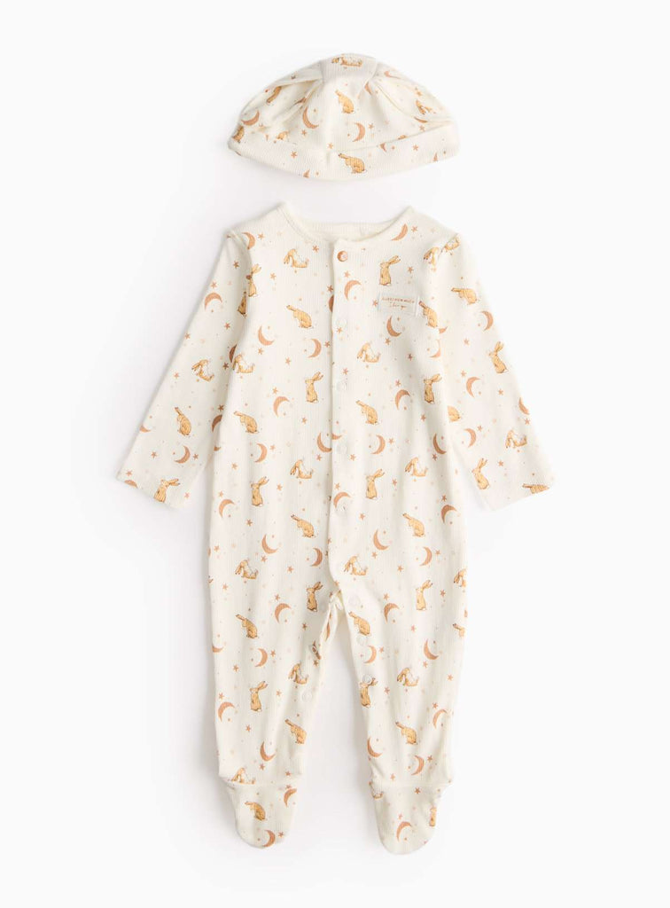 Guess How Much I Love You Cream Sleepsuit & Hat Set Up to 3 mths